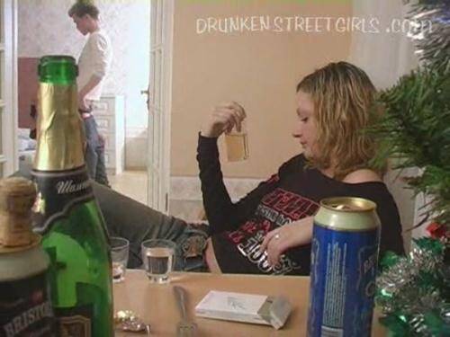 Drunken Street Girls 4 - Group Sex [SD, 384p] [DrunkenStreetGirls.com] - Amateur
