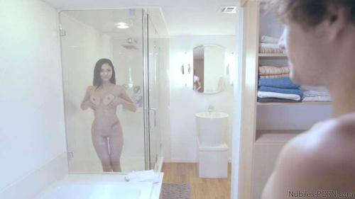 Ariana Marie - Sexy Marie (15.11.2016/Nub1l3s-Porn.com/SD/540p) 