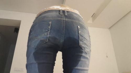 Blonde Hard Rub Jeans Poop [FullHD, 1080p] [Scat] - Extreme