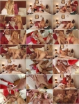 Sicilia, Chiki Dulce, Andy Stone - Christmas FFM threesome with Hungarian Sicilia and Spanish Chiki Dulce (2016/PornDoePremium/HD/720p)