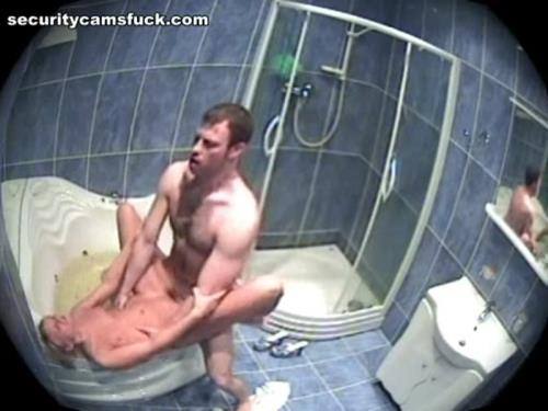 In the shower rooms (01.06.2017/SecurityCamsFuck.com/SD/384p) 