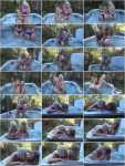 bridgett & Sexxy Bunny - Outdoor Hot Tub Teasing (2017/MyFreeCams Model/FullHD/1920p)