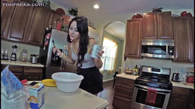 Alexa (Jessica Valentino) - Baking Banana Butt Muffins (Scat / USA) PooAlexa [FullHD 1080p]