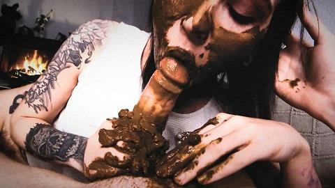 DirtyBetty - MUST SEE! Real Pervert Scat family [FullHD, 1080p]