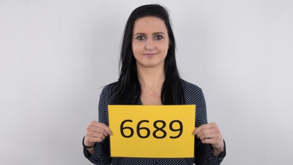 Veronika (24) - CZECH CASTING - 6689 (2019/FullHD)
