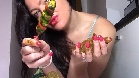 Evamarie88 - How I Make Scat Candys [FullHD, 1080p]