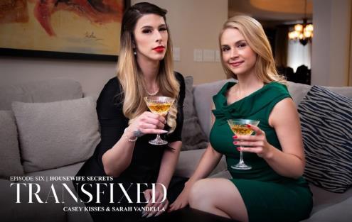Sarah Vandella, Casey Kisses - Housewife Secrets (13.04.2019/Transfixed.com, AdultTime.com/SD/356p) 
