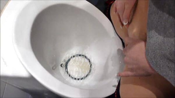 2 pussies pissing and crapping into urinal - Amateur (FullHD 1080p)