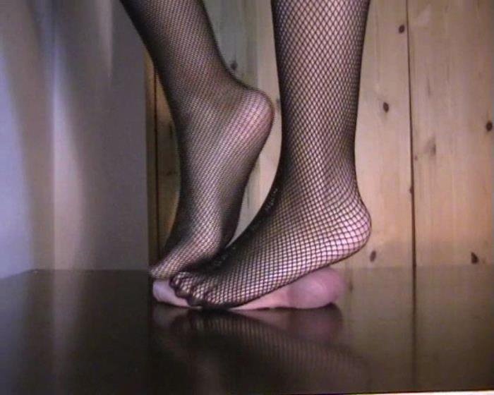 Cock Jumping in Fishnet Suit / 31-05-2017 (Clips4sale) [SD/576p/MP4/183 MB] by XnotX