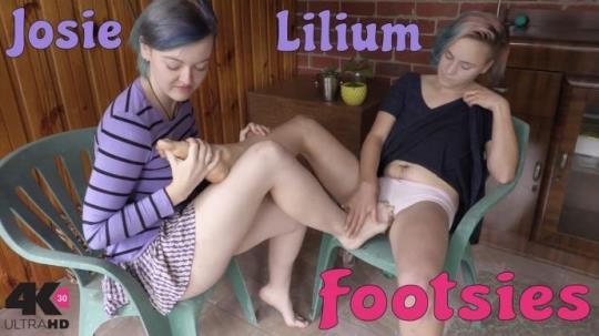 GirlsOutWest: Josie and Lilium - Footsies (FullHD/1080p/870 MB) 14.06.2017