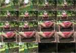 Got2Pee: (Amateur) - Blonde On Bench [FullHD / 103 MB]